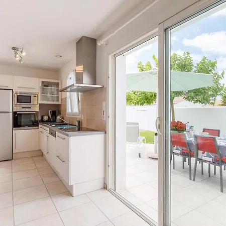 2 Bedroom Nice In Doleron