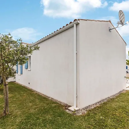 2 Bedroom Nice In Doleron Feriehus *